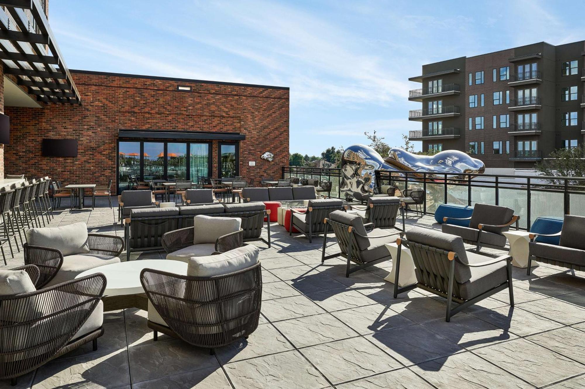 Lively Hotel On Oak Oklahoma City, Tapestry By Hilton Exterior foto