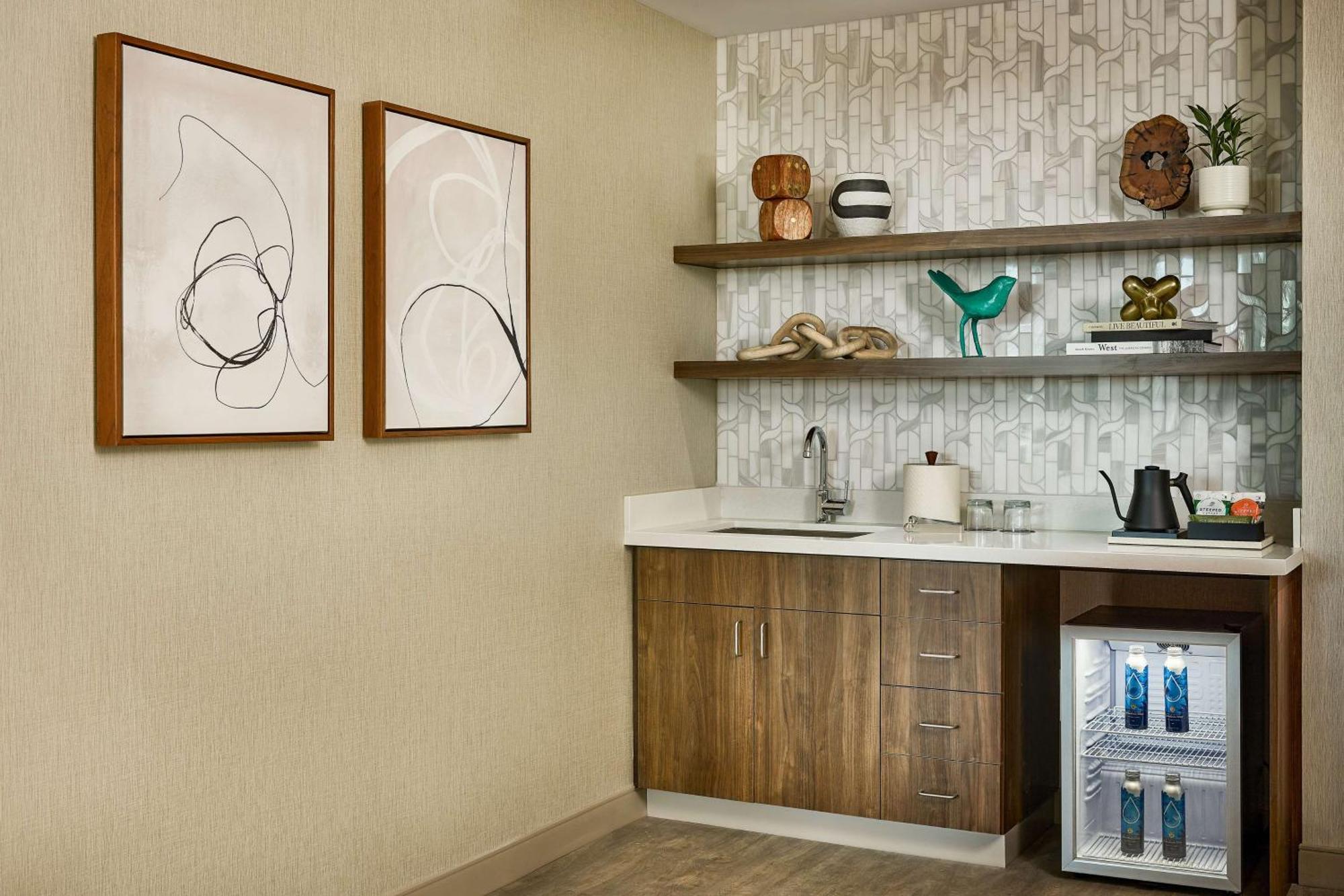Lively Hotel On Oak Oklahoma City, Tapestry By Hilton Exterior foto